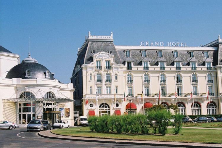 Goelia Les Portes D'honfleur 3*